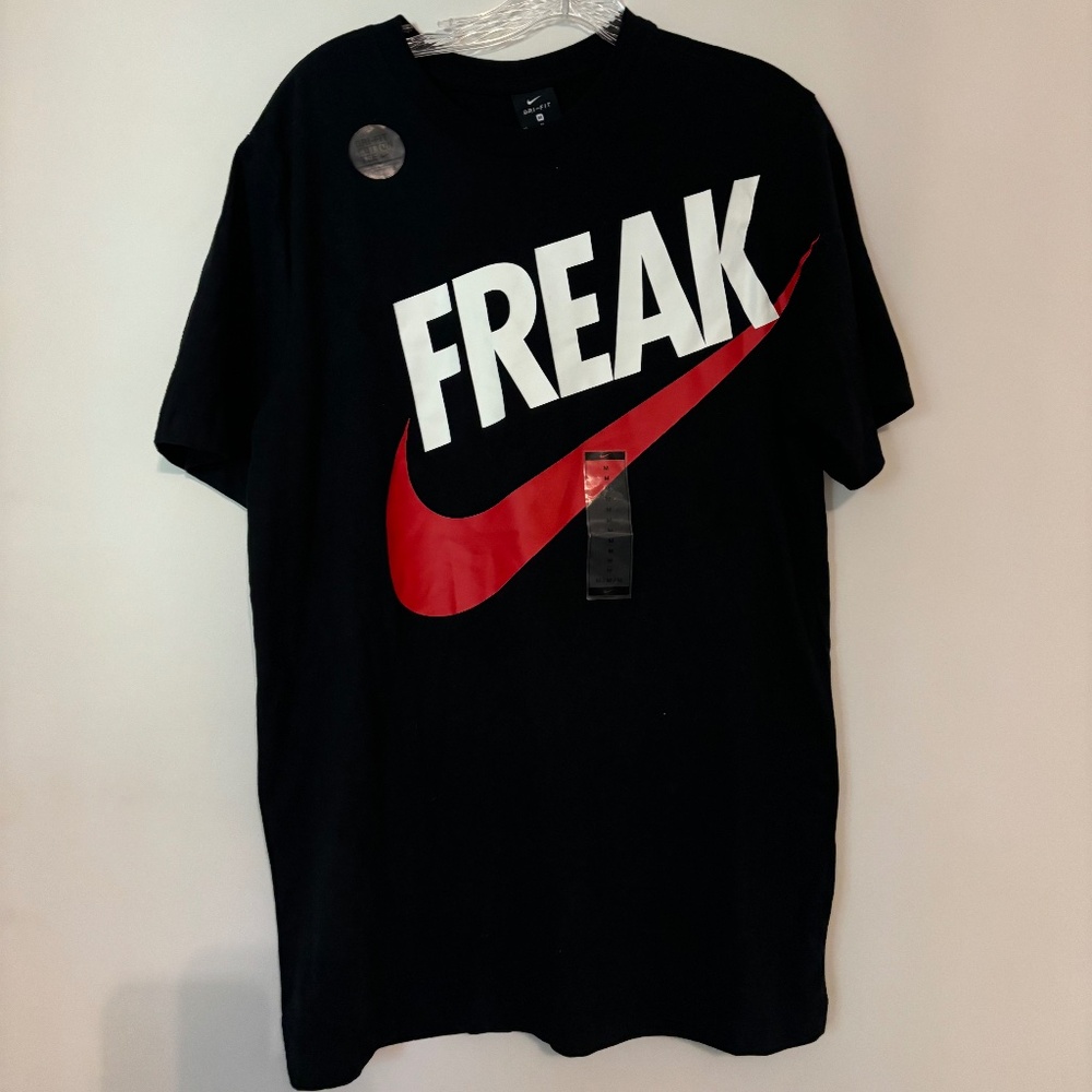 Men's Nike Dri-Fit T-shirt US Size Medium